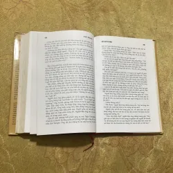 COMBO DAN BROWN: MẬT MÃ DA VINCI, THIÊN THẦN VÀ ÁC QUỶ, PHÁO ĐÀI SỐ 756336