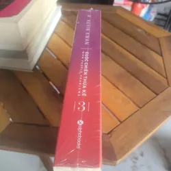 Cuộc chiến thừa kế	Kevin Kwan 521354