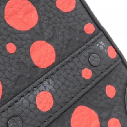 Túi xách mềm tay cầm Monogram Trianon (LV X YK) của Louis Vuitton M21677 613122