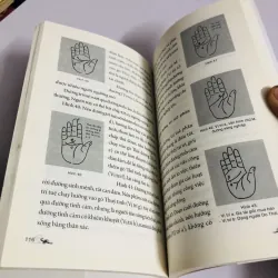 ĐỜI NGƯỜI TRÊN BÀN TAY ( Lý Cư Minh) 756216