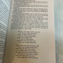 THE HOBBIT THE LORD OF THE RINGS - J.R.R. TOLKIEN (3 tập) 754288