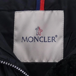 Áo khoác lông vũ MONCLER 640210