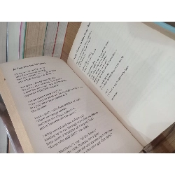 What My Girlfriend Doesn't Know - Sonya Sones 746078