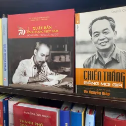 Sách chính trị 791416