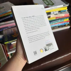 Người Tối Giản – Phạm Quỳnh Giang- K3 1004178