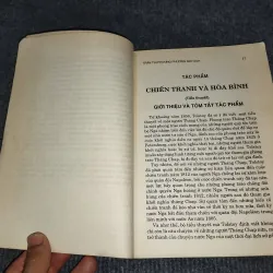 LEV TOLSTOY: ĐẠI VĂN HÀO NGA 957446