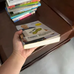 Tỷ Phú Bán Giày – Tony Hsieh- K5 1044341