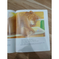 There's a Bear in the Bath - Nanette Newman & Michael Foreman 547750