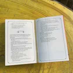 GAME OF THRONES (2a, 2b) - GEORGE R.R. MARTIN- HẬU DUỆ CỦA SƯ TỬ VÀNG &  BẢY PHỤ QUỐC  782465