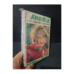 Angielic cập bến hạnh phúc