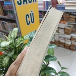 GỖ MUN - RYSZARD KAPUSCINSKI (NGUYỄN THÁI LINH DỊCH) 1037905