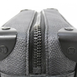 Túi xách vai Louis Vuitton Damier Graphite Stamp Mini Soft Trunk N45278 608522