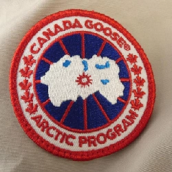 Canada Goose CANADA GOOSE 3800L RIDEAU Áo khoác lông vũ 628315