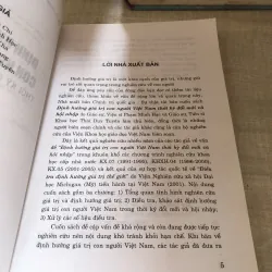 Định hướng giá trị con người Việt Nam thời kỳ đổi mới và hội nhập 1000219