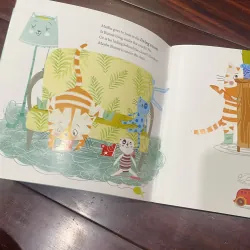 THỎ CON TRỐN ĐÂU NHỈ - hộp háo hức / sách song ngữ  1028153