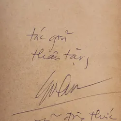 NGÔI SAO CÔ ĐƠN (Nguyễn Đông Thức) - có chữ ký của nhà văb 720742