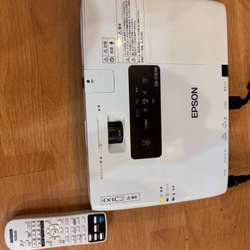 Máy chiếu Epson còn rất mới.  508949