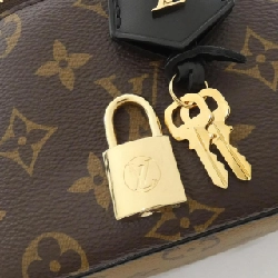 Túi xách Louis Vuitton Monogram Vanity PM M45165 - Hàng hiệu Chính hãng 616394