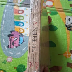 Từ điển Văn học Tập 2 (1984) 927660