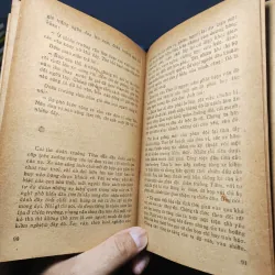 Tháp Pháo Mùa Xuân 1023217