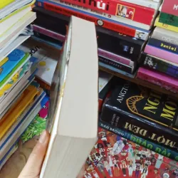 Những bà vợ Hollywood - Jackie Collins 779477