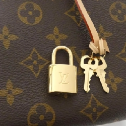 Túi Louis Vuitton Monogram Lockit BB M12019 617336
