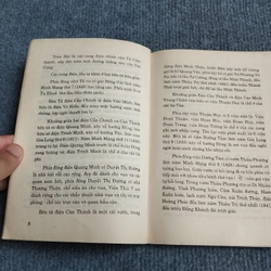 ĐỜI SỐNG TRONG TỬ CẤM THÀNH 551709