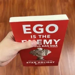 Sách Vượt Qua Bản Ngã: Chiến Thắng Kẻ Thù Lớn Nhất Của Bạn - Ego Is The Enemy Alpha Books 779173