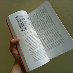 Sapiens in màu,  sách ngoại văn tiếng Anh  573940