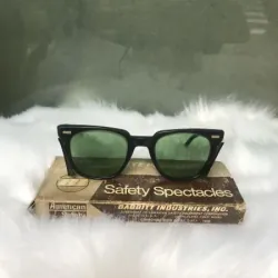 kính xưa  kính Ray-Ban Safety Spectacles USA 1968
