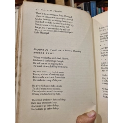 Poets Of The Twenties : 100 Great Poems 450135