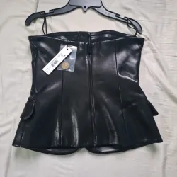 Áo da crotop cao cấp size 4 , màu đen, khóa kéo sau. 750591