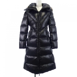 Áo khoác lông vũ MONCLER