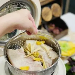 Nồi cơm điện tử UNIE URC612 , nấu cơm giảm đường, lòng nồi inox, dung tích 1,2L 796588