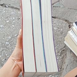 1Q84- Haruki Murakami 517393