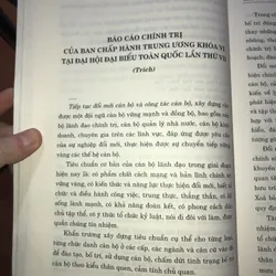 Về cán bộ và công tác cán bộ trong thời kỳ đổi mới  720303