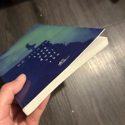 Lặng yên dưới vực sâu 326245