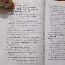 Tàiliệu bồidưỡng đối với công chức ngạch chuyên viên cao cấp và tương đương-Quyển2: Kỹnăng 605444