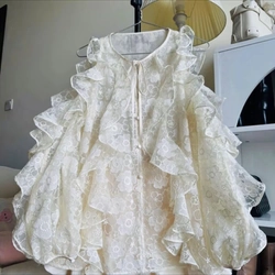 Sét áo ren cổ yếm bánh bèo điệu đà kèm chân váy bí xinh xắn 499816