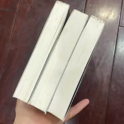NAOMI NOVIK : bộ 3 cuốn : HỌC VIỆN MA THUẬT SCHOLOMANCE VÀ phần 2,3 tiếp theo 1035223
