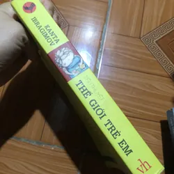 Tiểu thuyết hiện đại chủ đề chiến tranh - Thế giới trẻ em - Kanta Ibragimov 713956