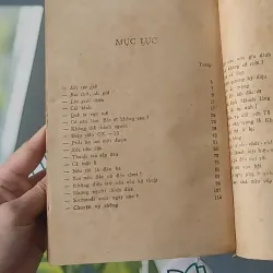 [XƯA] Những Người Thích Đùa (1983) - Aziz Nesin 997682