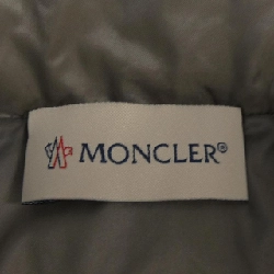 Moncler MONCLER 20939B00030 Áo khoác lông 626863