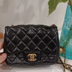 Túi Chanel chuông 1042804