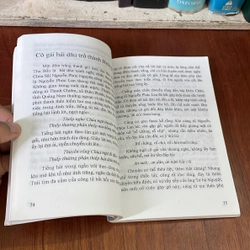 II Sách Lịch Sử: Giai Thoại Đất Quảng - Hoàng Hương Việt (Sưu Tầm) - 2004 543282