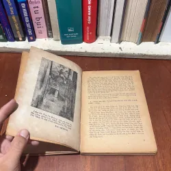 II Sách Lịch Sử: Lịch Sử Đấu Tranh Cách Mạng Huyện Hoà Vang (1928•1954) - 1985 752308