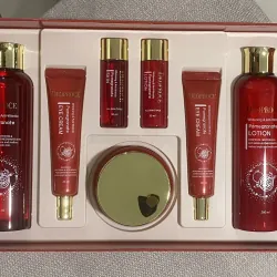 Bộ sản phẩm dưỡng da chiết xuất từ lựu Hàn Quốc