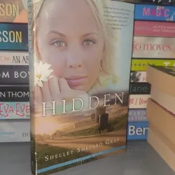 Ngoại văn giá rẻ Hidden - Shelley Shepard Gray