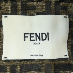 Áo khoác FENDI 636657