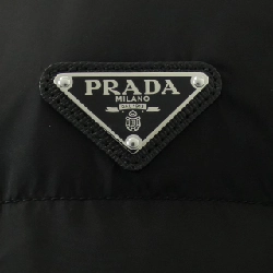 Áo khoác lông vũ PRADA với logo hình tam giác 292132 S232 1WQ9 - Hàng hiệu Chính hãng 814881